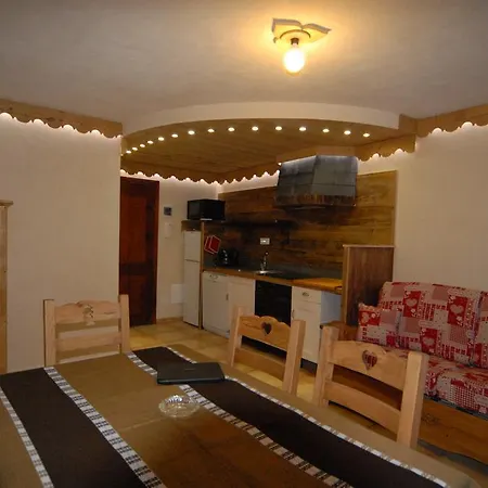 Апартаменти Piolet Panoramic Брей-Червінія