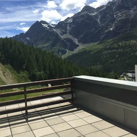Piolet Panoramic شقة